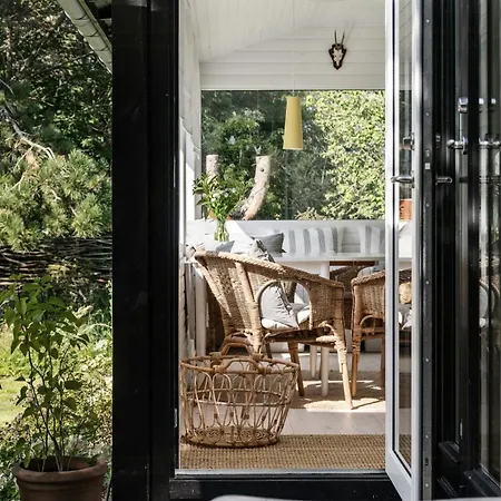 Summer Idyll In Oasis By Sejero Bay Feriehus